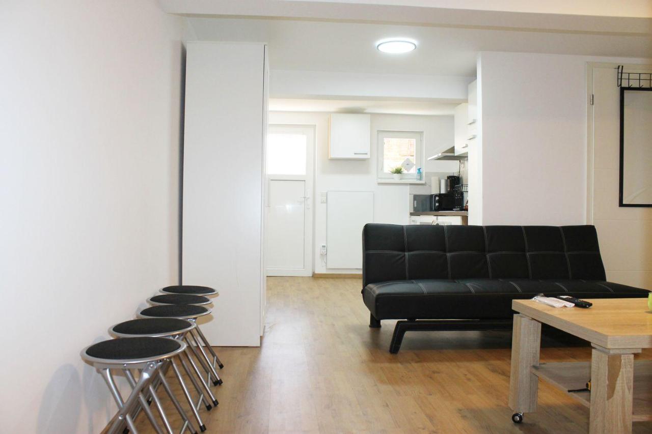 Ruhig Gelegenes Apartment Vaihingen an der Enz Esterno foto